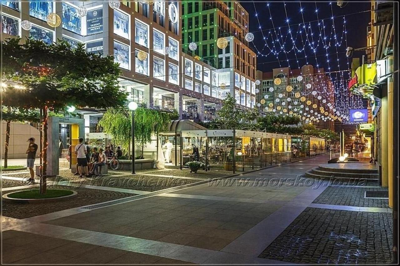 Апартаменти На Центральному Кельнському Бульварі Dnipro Exterior photo